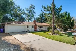 11775 Auburn Ave, Yucaipa, CA 92399 - Photo 1