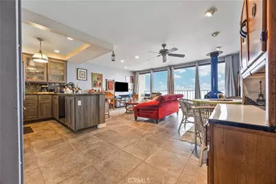 721 Esplanade #602, Redondo Beach, CA 90277 - Photo 1