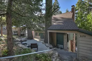 620 Cedar Ln, Twin Peaks, CA 92391 - Photo 1