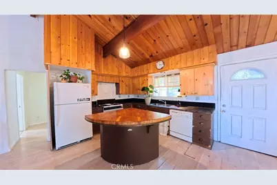 1935 Poplar, Running Springs, CA 92382 - Photo 1