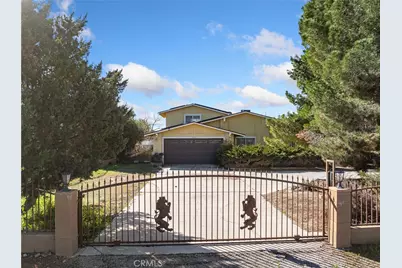 17771 Manzanita, Hesperia, CA 92345 - Photo 1