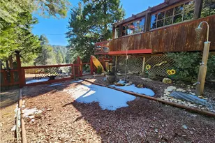 372 Cedarbrook Dr, Twin Peaks, CA 92391 - Photo 1