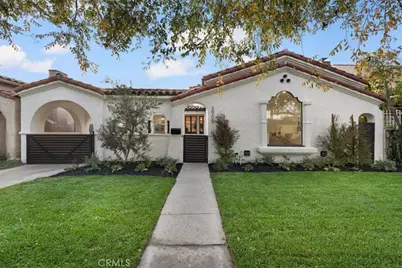 3905 Roxton Avenue, Los Angeles, CA 90008 - Photo 1