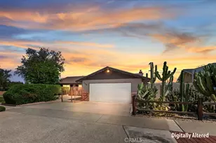305 E Citron St, Corona, CA 92879 - Photo 1