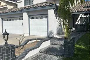 1046 S Mountcrest Ct, Anaheim, CA 92808 - Photo 1