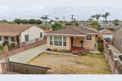 1220 W Young, Wilmington, CA 90744 - Photo 1