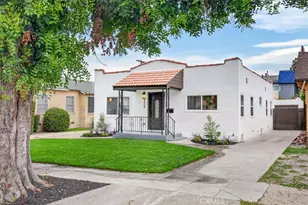 2430 S Cochran Ave, Los Angeles, CA 90016 - Photo 1