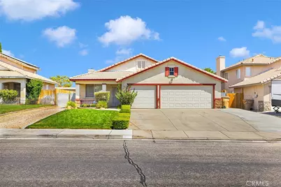14400 Dartmouth, Hesperia, CA 92344 - Photo 1