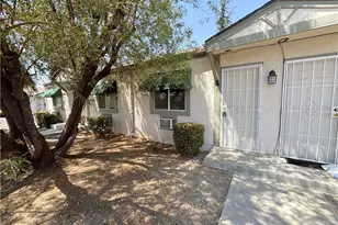 952 E 10th St, Beaumont, CA 92223 - Photo 1