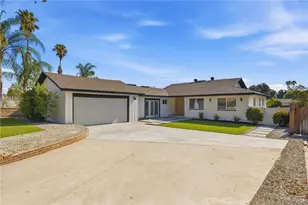 6884 Arbor Dr, Riverside, CA 92504 - Photo 1