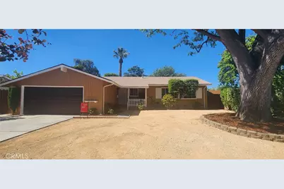 5853 Keokuk Avenue, Woodland Hills, CA 91367 - Photo 1