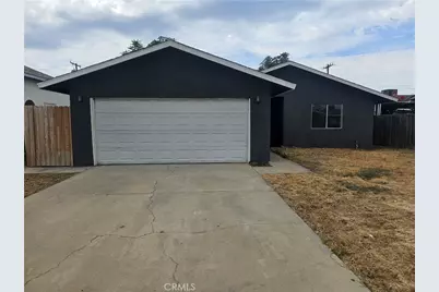629 R Street, Tulare, CA 93274 - Photo 1