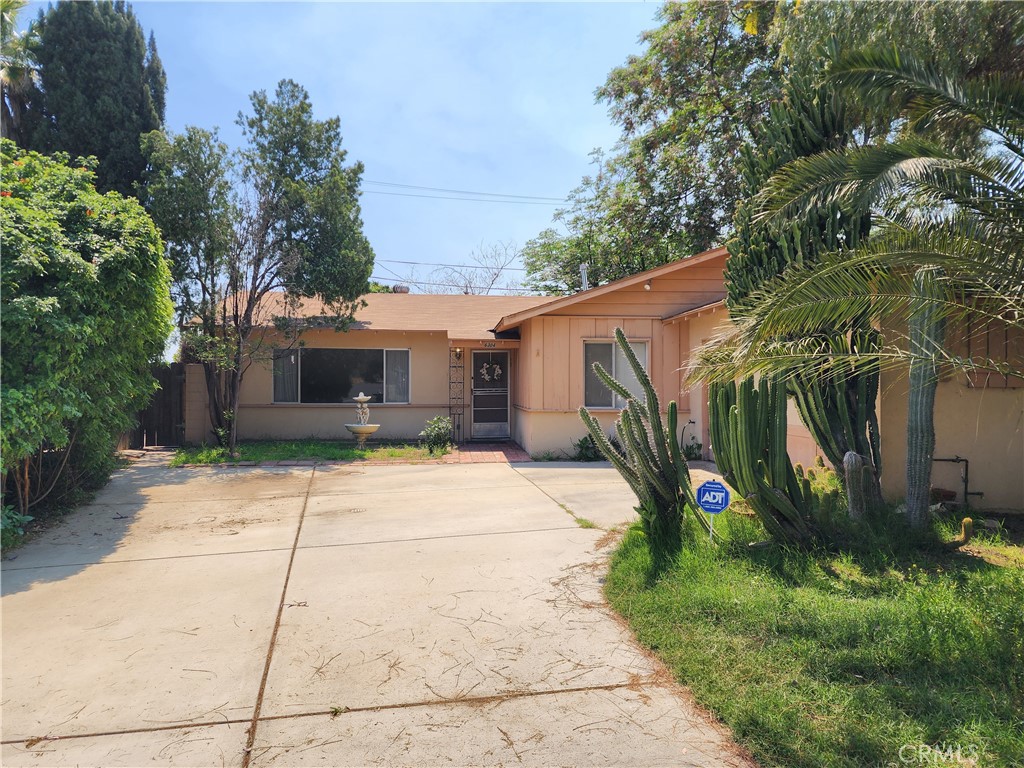 6304 Cinnabar Dr, Riverside, CA 92509 MLS IV23071806 Coldwell Banker