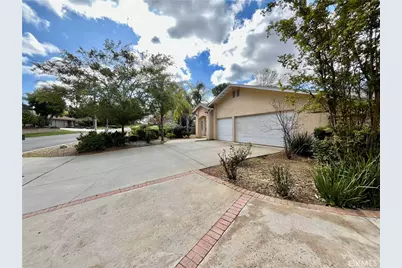 1294 Muirfield Road, Riverside, CA 92506 - Photo 1