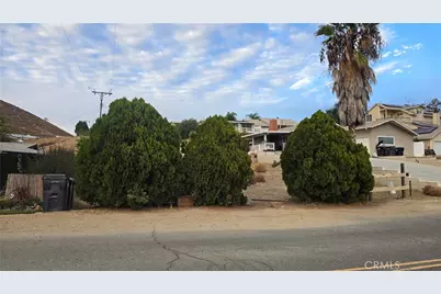 23436 Vista Way, Canyon Lake, CA 92587 - Photo 1