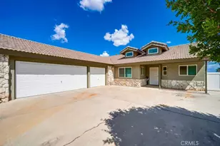 29810 Smugglers Point Dr, Canyon Lake, CA 92587 - Photo 1
