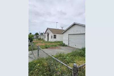 22121 Ibex Avenue, Hawaiian Gardens, CA 90716 - Photo 1