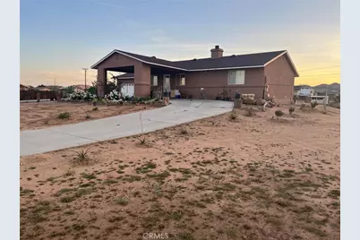 16038 Dale Evans Pkwy, Apple Valley, CA 92307 - Photo 1