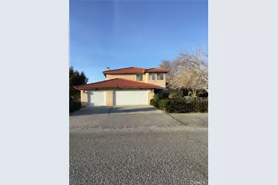 17590 El Cajon Drive, Hesperia, CA 92345 - Photo 1