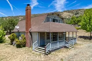 28921 Bear Valley Rd, Tehachapi, CA 93561 - Photo 1