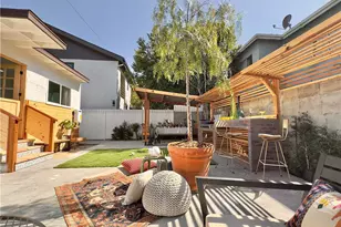 2907 S Ridgeley Dr, Los Angeles, CA 90016 - Photo 1