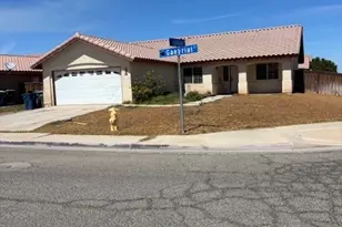 242 Gaebrial Ct, Imperial, CA 92251 - Photo 1