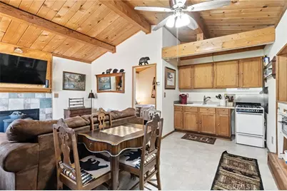 650 San Bernardino Avenue, Sugarloaf, CA 92386 - Photo 1