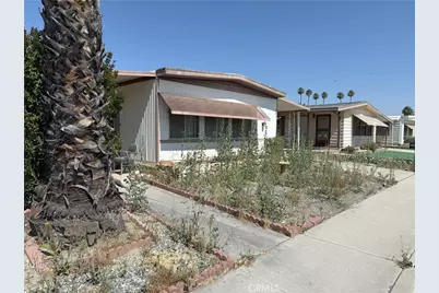 841 S Lyon Avenue, Hemet, CA 92543 - Photo 1