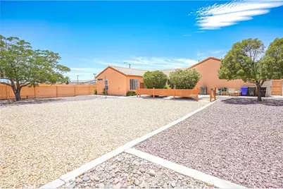 13696 Freedom Way, Victorville, CA 92392 - Photo 1