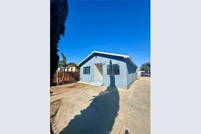 227 E 111th Street, Los Angeles, CA 90061 - Photo 1