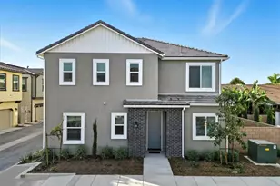 415 E 220th St, Carson, CA 90745 - Photo 1