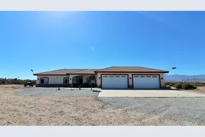 7445 Cedar, Phelan, CA 92371 - Photo 1