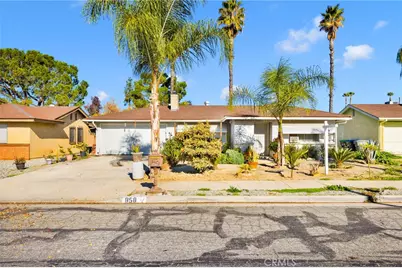 858 Coral Avenue, Hemet, CA 92543 - Photo 1