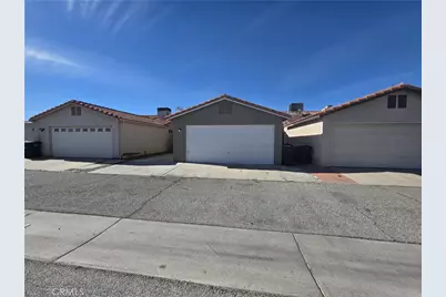 387 Palm Avenue, San Jacinto, CA 92582 - Photo 1