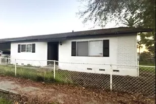 701 E Oakland, Hemet, CA 92543 - Photo 1