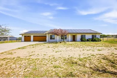8325 Beaver, Phelan, CA 92371 - Photo 1