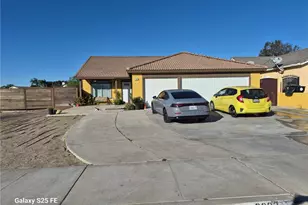 2282 N Smoketree, Rialto, CA 92377 - Photo 1