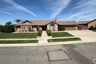 19534 Kiningham Dr, Bloomington, CA 92316 - Photo 1
