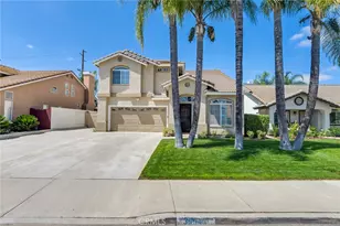 39543 Bainbridge Cir, Murrieta, CA 92563 - Photo 1