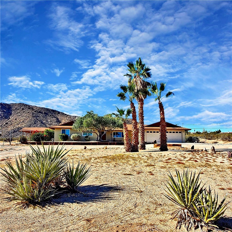 6962 Canyon Rd, 29 Palms MCB, CA 92277 MLS JT23205122 Coldwell Banker