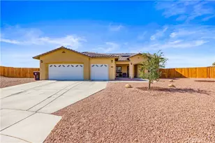 74104 Cactus Wren Ct, 29 Palms MCB, CA 92277 - Photo 1
