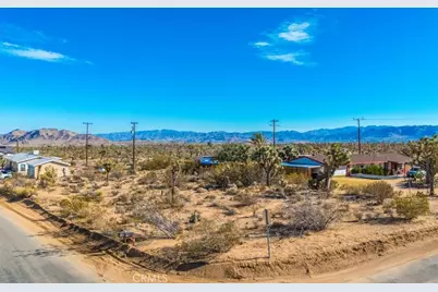 3911 Lennox Avenue, Yucca Valley, CA 92284 - Photo 1