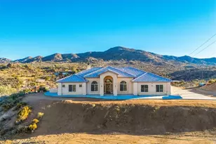 7959 Stephenson Ln, Yucca Valley, CA 92284 - Photo 1