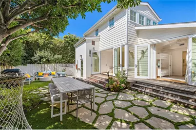 581 Brooks Street, Laguna Beach, CA 92651 - Photo 1