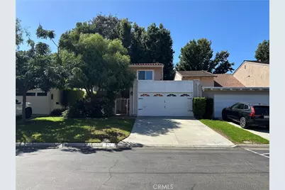 311 Vista Suerte, Newport Beach, CA 92660 - Photo 1