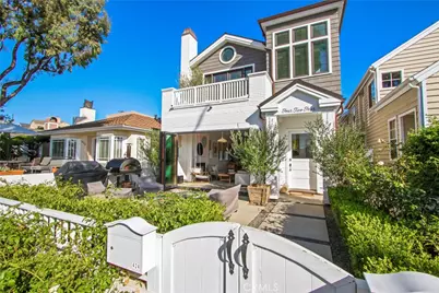 424 1/2 Marguerite Avenue, Corona del Mar, CA 92625 - Photo 1