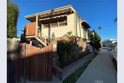 526 Park Avenue #D, Newport Beach, CA 92662 - Photo 1