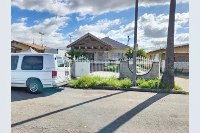 5842 Denver Avenue, Los Angeles, CA 90044 - Photo 1