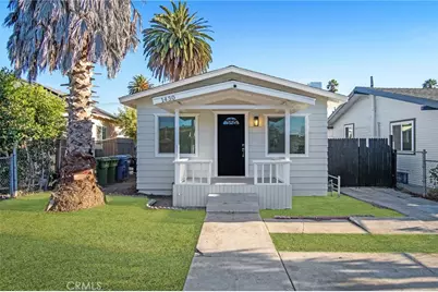 1430 W 70th Street, Los Angeles, CA 90047 - Photo 1