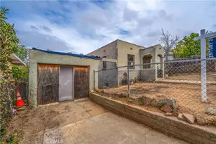 1023 De Garmo Dr, Los Angeles, CA 90063 - Photo 1